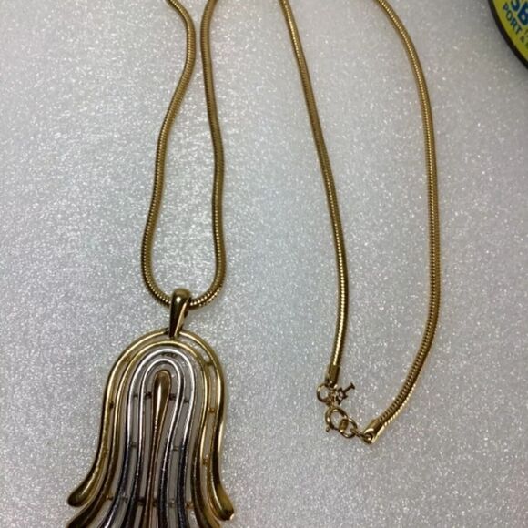 VTG CROWN TRIFARI GOLDTONE & SILVERTONE HINGED NECKLACE MODERNIST DESIGN 16" - Picture 6 of 8